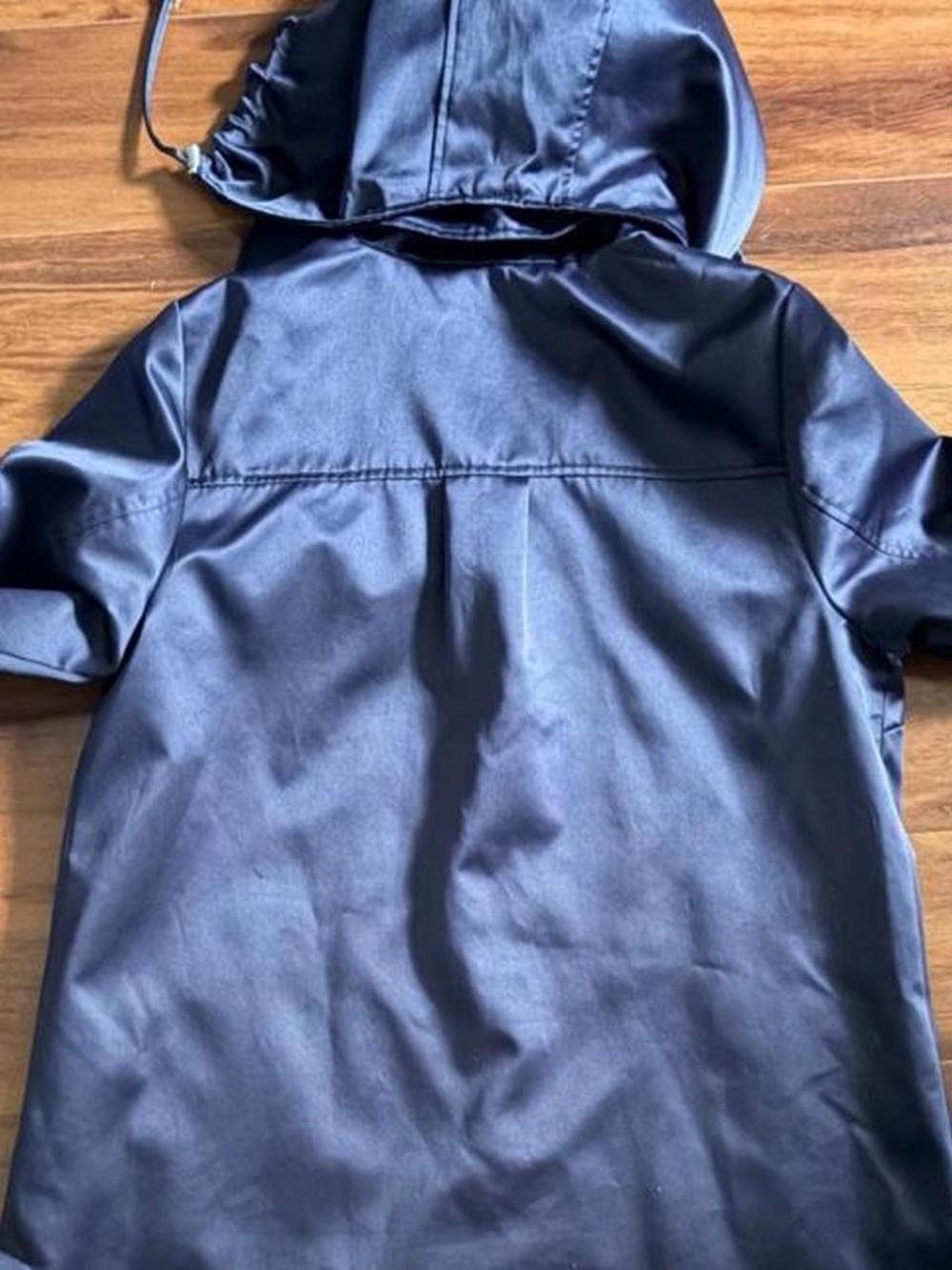 Women’s Navy Hooded Rain Jacket - Brand - Picture 6 of 7